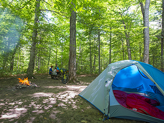Campground at réserve faunique de Papineau-Labelle - Outaouais
