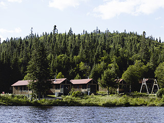 Cabins at réserve faunique des Laurentides