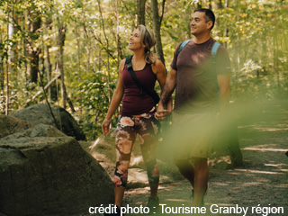 Hiking in Granby and its region