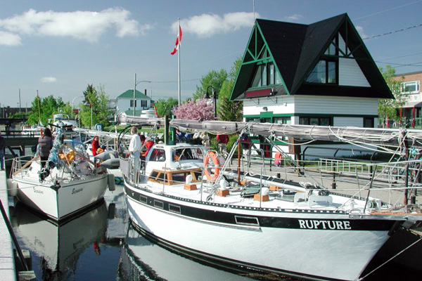 Chambly Canal National Historic Site