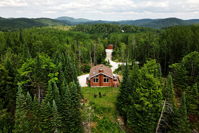 The Laurentians - Our scenery, your story!