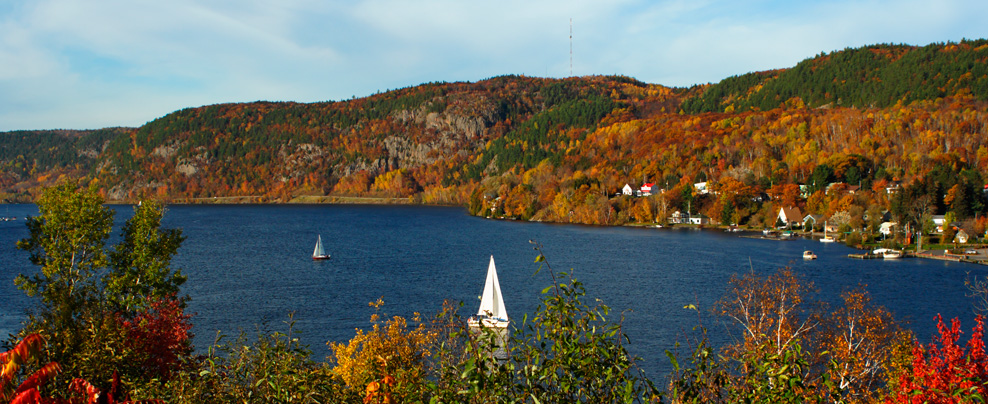 Outdoor activities and nature for fall in Quebec