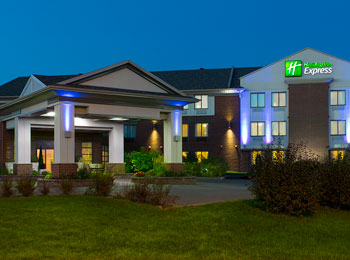 Treat yourself to a pleasant stay at the Holiday Inn Express Québec