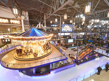 Have fun at Méga Parc: the only indoor theme park in Quebec!