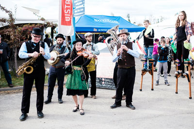 Celebrate Quebec culture and traditions at the La Virée Trad Festival!