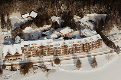 Enjoy a winter getaway at Grand Lodge Mont-Tremblant!