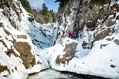 Make the most of winter fun with Quebec Adventure Outdoor!